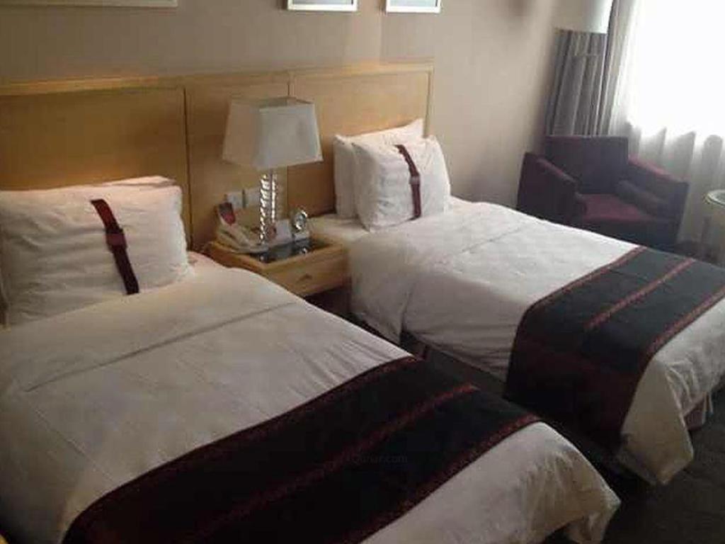รามาดา พลาซา เซินหยาง ซิตี้ เซ็นเตอร์ Hotel เสิ่นหยาง ภายนอก รูปภาพ