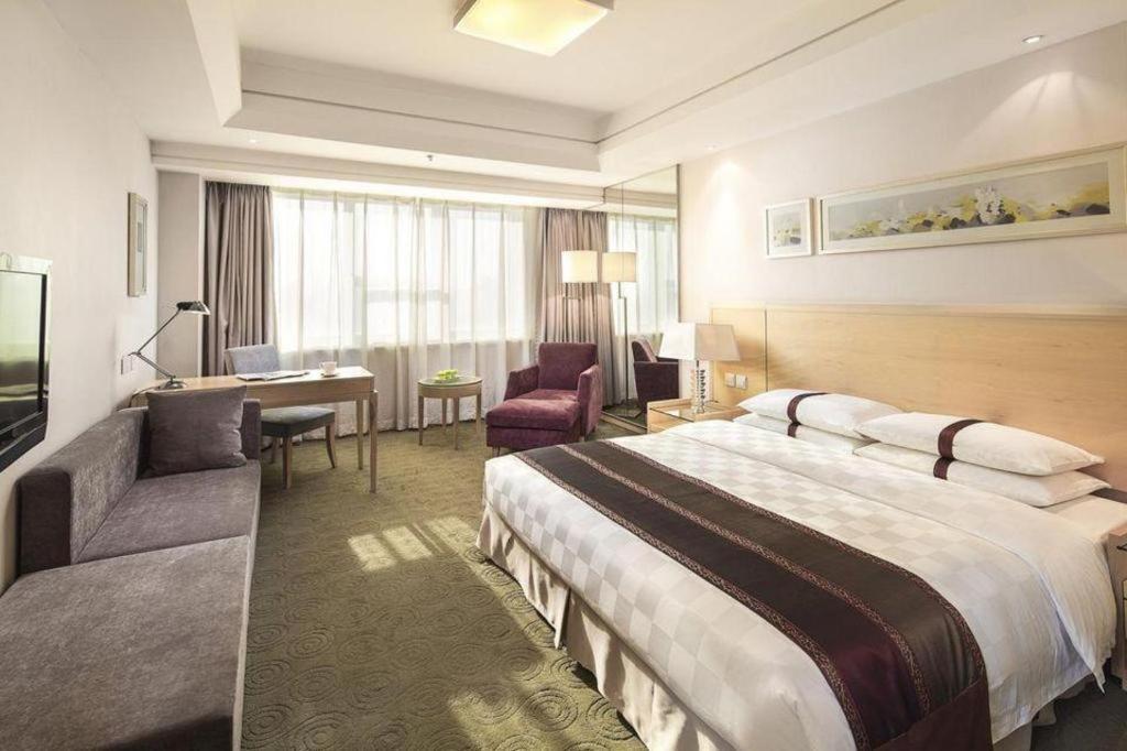 รามาดา พลาซา เซินหยาง ซิตี้ เซ็นเตอร์ Hotel เสิ่นหยาง ภายนอก รูปภาพ