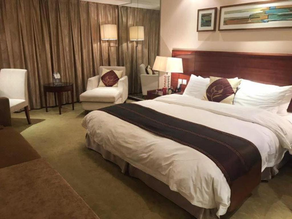 รามาดา พลาซา เซินหยาง ซิตี้ เซ็นเตอร์ Hotel เสิ่นหยาง ภายนอก รูปภาพ