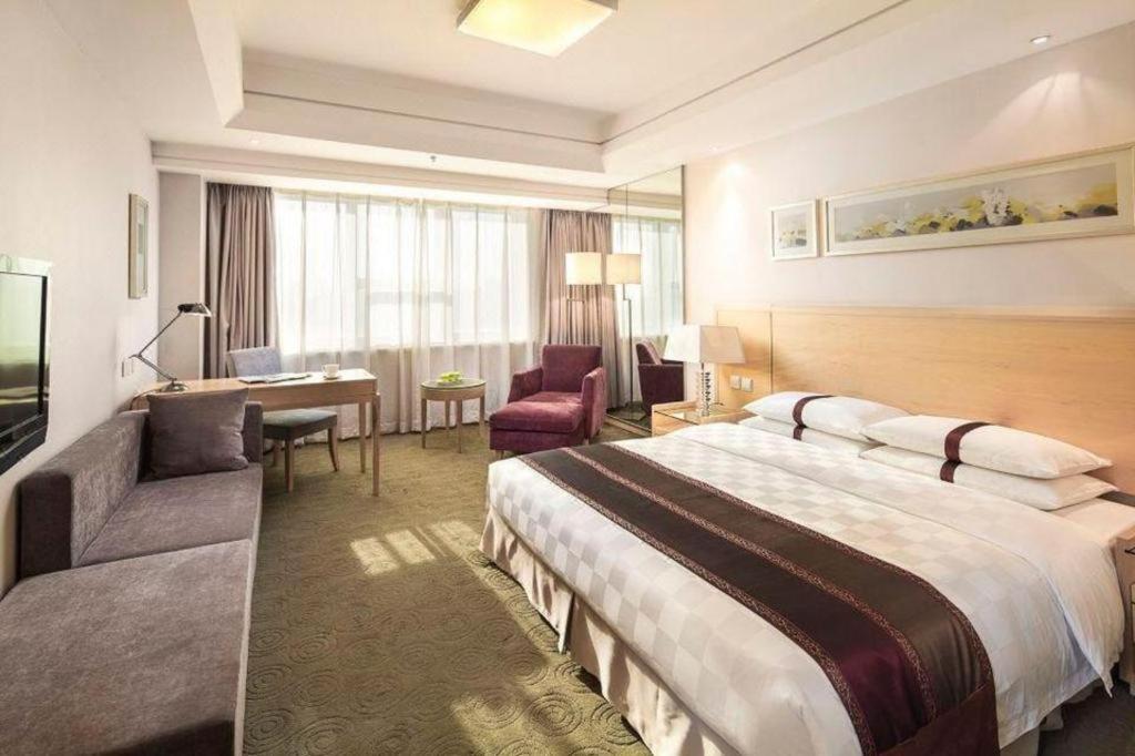 รามาดา พลาซา เซินหยาง ซิตี้ เซ็นเตอร์ Hotel เสิ่นหยาง ภายนอก รูปภาพ