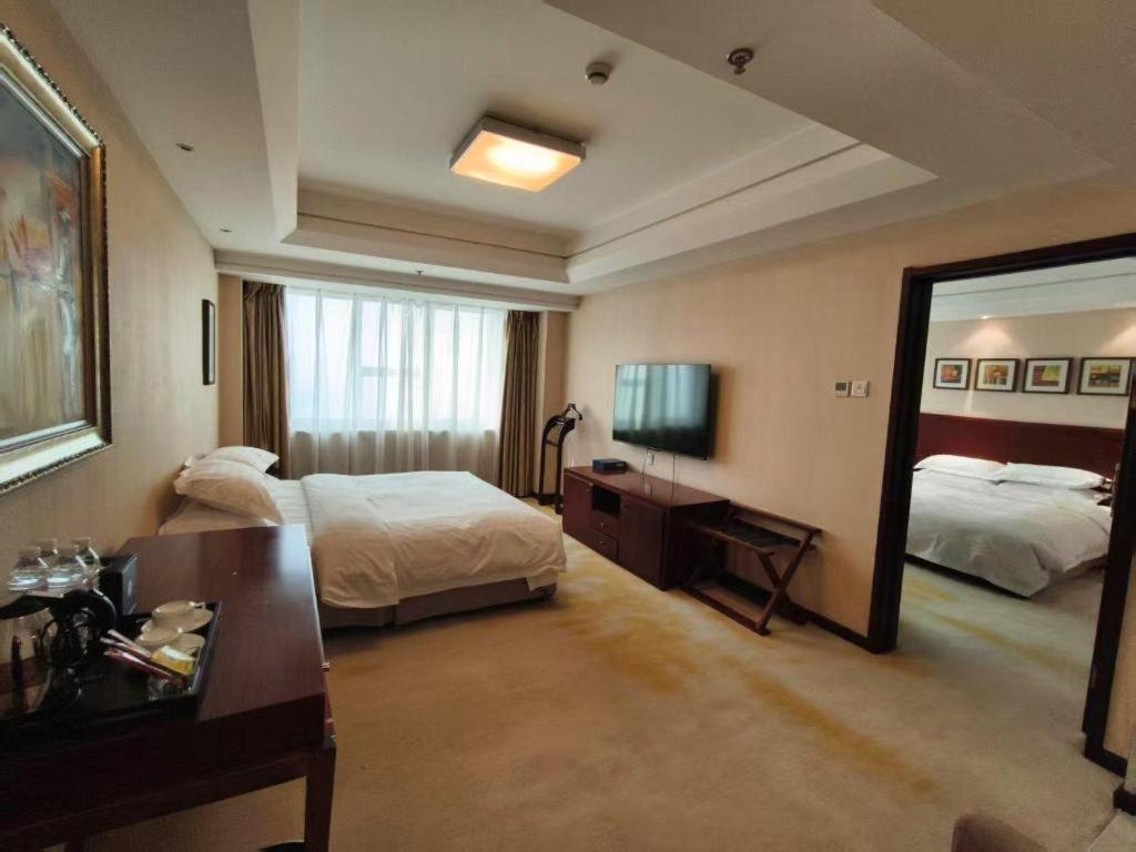 รามาดา พลาซา เซินหยาง ซิตี้ เซ็นเตอร์ Hotel เสิ่นหยาง ภายนอก รูปภาพ