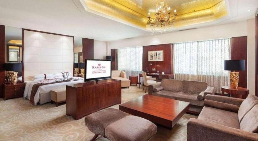 รามาดา พลาซา เซินหยาง ซิตี้ เซ็นเตอร์ Hotel เสิ่นหยาง ภายนอก รูปภาพ